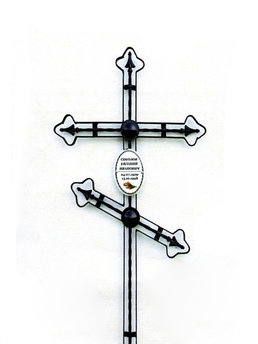 Металлический крест вид 20: фото