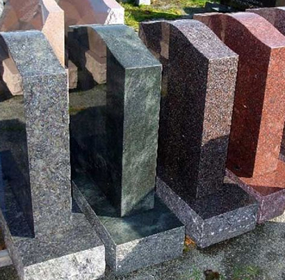 Памятник из искусственного камня